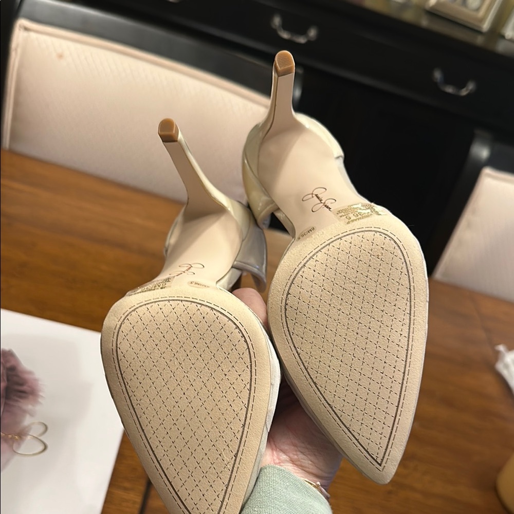 Elegant Cream and Tan Women's Heels - Picture 4 of 5